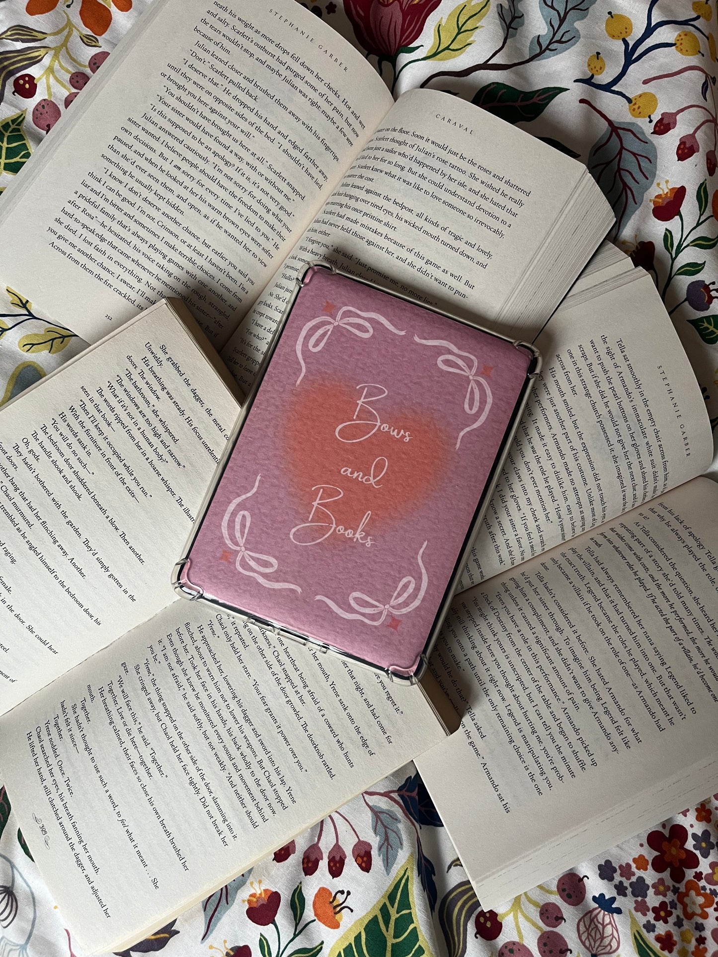 Bows and Books Kindle Insert